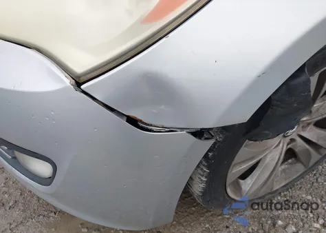 2010 Hyundai Genesis 3.8 from USA, damaged, VIN KMHHU6KH4AU012784